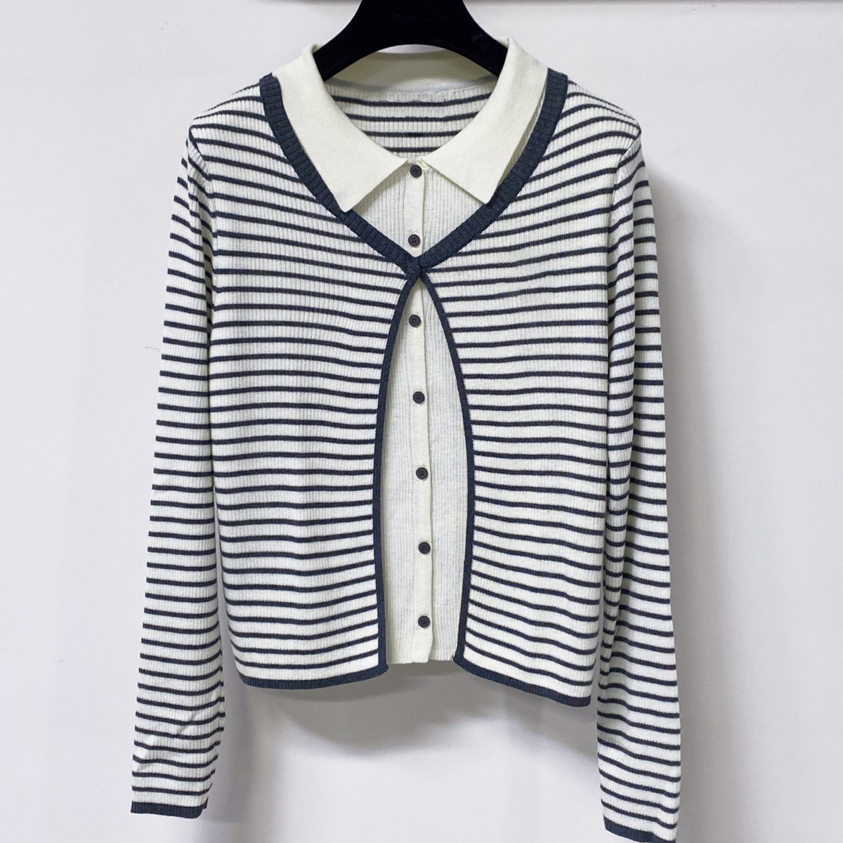 Silk Blouse - Yüksek Kaliteli Kadın Polo Yaka Çizgili